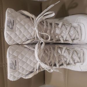 NIKE HIGH TOP Sneakers Women's size 9 WHITE